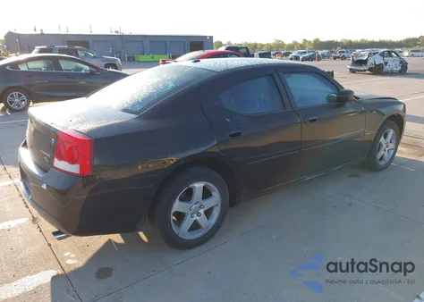 2010 Dodge Charger R/T z USA, uszkodzony, nr VIN 2B3CK8CT0AH318176